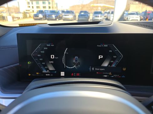 Used 2024 BMW X5 M60i w/ Executive Package image 34