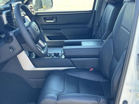 New 2026 Toyota Tundra Platinum image 7