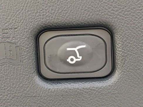 Certified 2023 Lincoln Nautilus Reserve w/ Monochromatic Package image 15