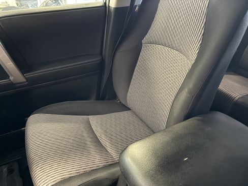 Certified 2017 Toyota 4Runner SR5 AWD/4WD image 20