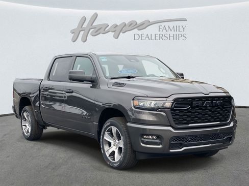New 2026 RAM 1500 Express image 2