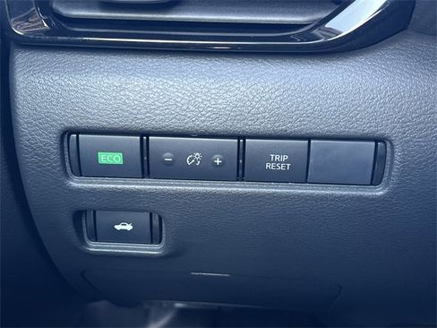 Certified 2025 Nissan Sentra SV w/ All-Weather Package image 13