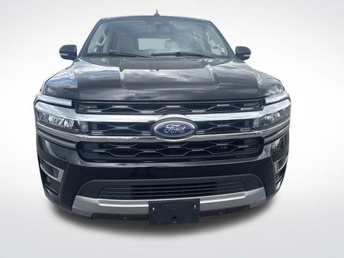 Used 2024 Ford Expedition Limited AWD/4WD image 11