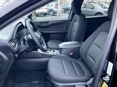 New 2026 Ford Escape Active image 9