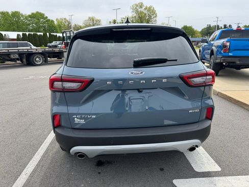 Used 2023 Ford Escape Active w/ Tech Pack #2 AWD/4WD image 8