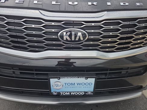 Used 2021 Kia Telluride S AWD/4WD image 7