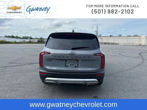 Used 2020 Kia Telluride SX w/ Towing Package FWD image 6
