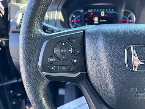 Used 2022 Honda Pilot Sport image 16
