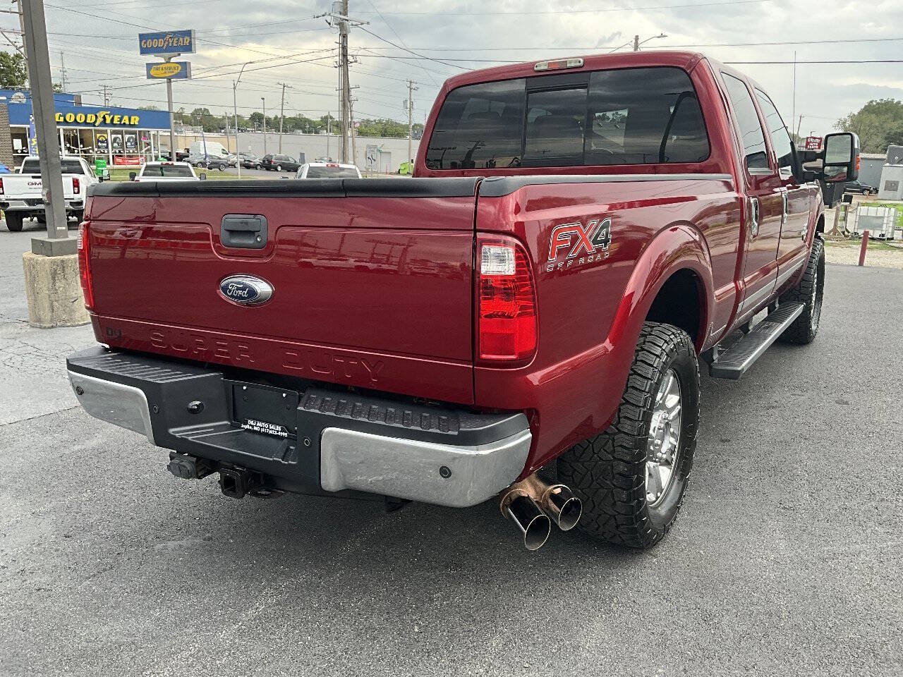 Used 2015 Ford F250 Lariat w/ Lariat Ultimate Package AWD/4WD image 5