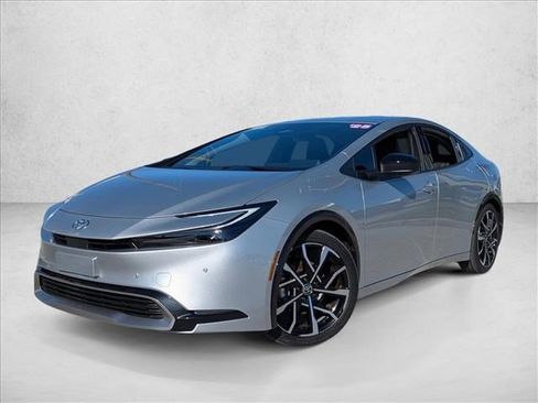 Certified 2025 Toyota Prius Plug-In Hybrid image 1