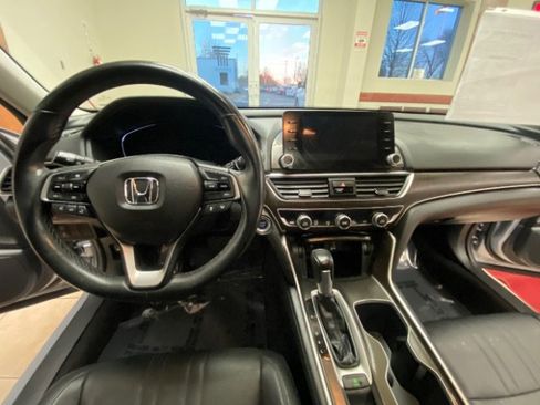 Used 2018 Honda Accord EX-L image 26