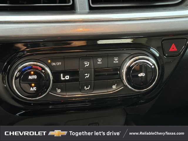 Used 2024 Chevrolet Trax ACTIV w/ Driver Confidence Package FWD image 22