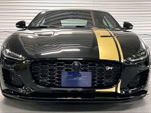 New 2024 Jaguar F-TYPE R image 2