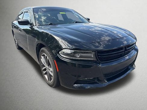 Used 2019 Dodge Charger SXT w/ Cold Weather Package AWD/4WD image 1