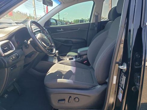Used 2020 Kia Sorento S AWD/4WD image 11