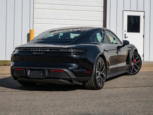 Used 2025 Porsche Taycan 4S image 7