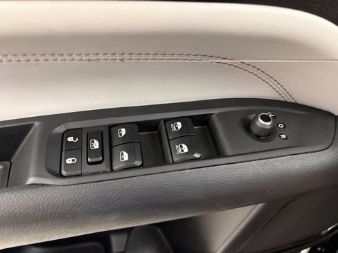 Used 2024 Jeep Compass Limited AWD/4WD image 26