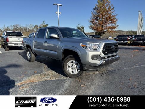 Used 2023 Toyota Tacoma SR image 1