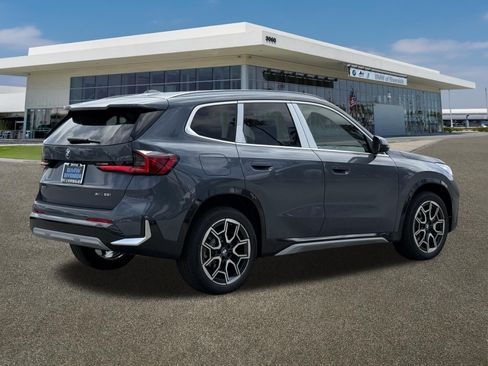 New 2026 BMW X1 xDrive28i w/ Technology Package AWD/4WD image 10