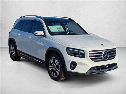 New 2026 Mercedes-Benz GLB 250 image 6