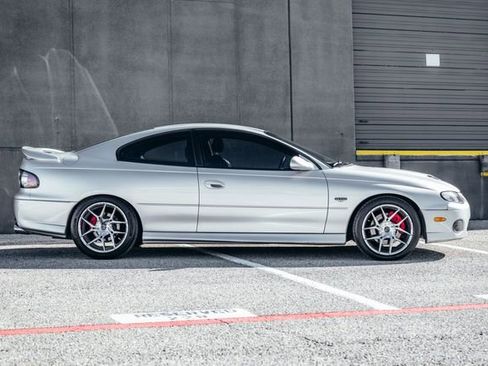 Used 2006 Pontiac GTO image 12