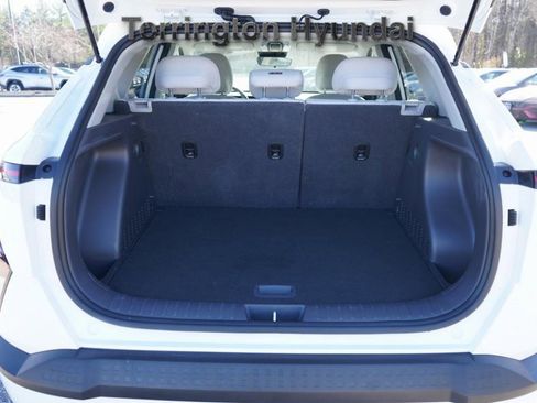 Certified 2025 Hyundai Kona SEL image 12