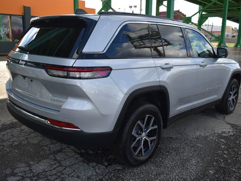 New 2025 Jeep Grand Cherokee Limited w/ Trailer Tow Package image 5