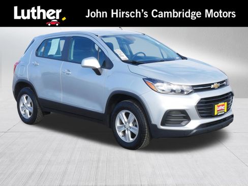 Used 2017 Chevrolet Trax LS image 1