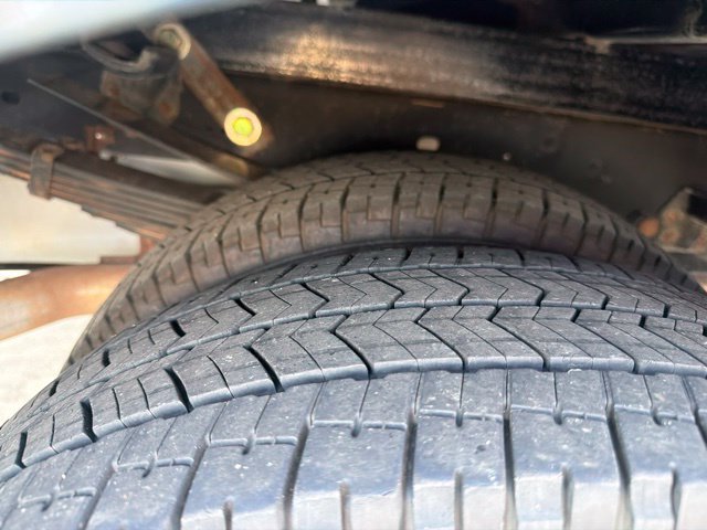 Used 2012 Ford F350 Lariat w/ Lariat Interior Pkg AWD/4WD image 10