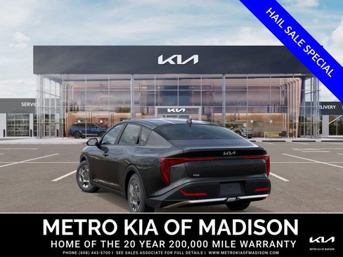 New 2026 Kia K4 FWD image 4