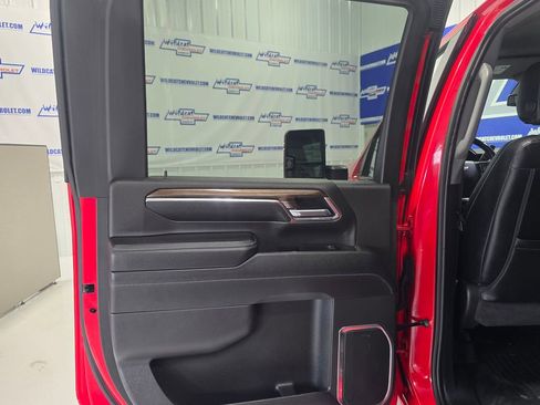 Used 2024 Chevrolet Silverado 3500 LT w/ Convenience Package image 38