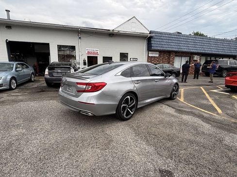 Used 2021 Honda Accord Sport image 15