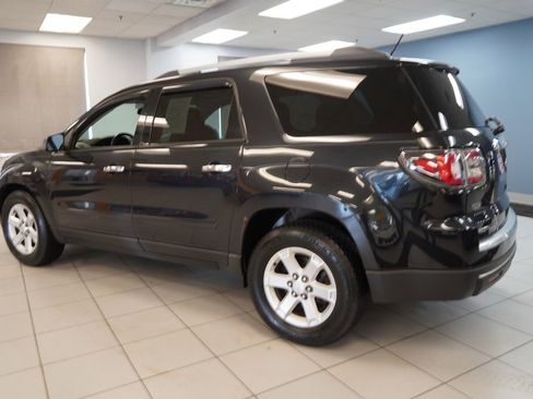 Used 2013 GMC Acadia SLE image 8