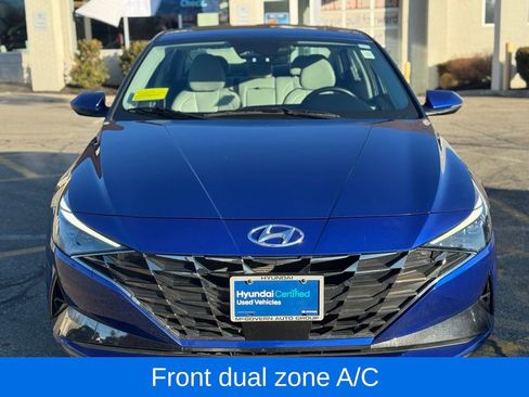 Used 2023 Hyundai Elantra Limited w/ Cargo Package image 9