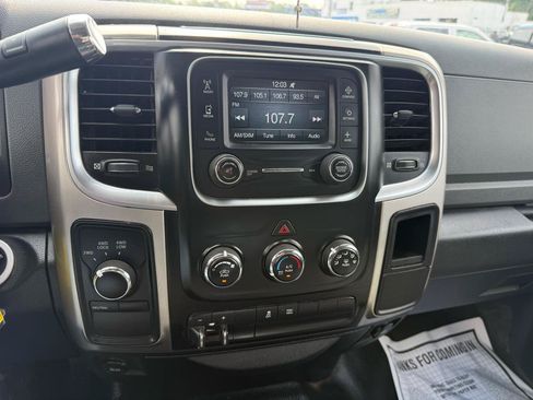 Used 2017 RAM 2500 SLT AWD/4WD image 30