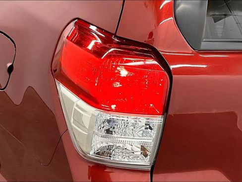 Used 2010 Toyota 4Runner Trail AWD/4WD image 23