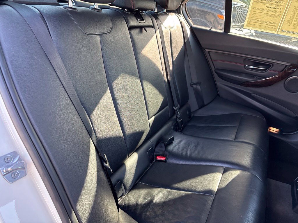 Used 2015 BMW 328i xDrive Sedan AWD/4WD image 19