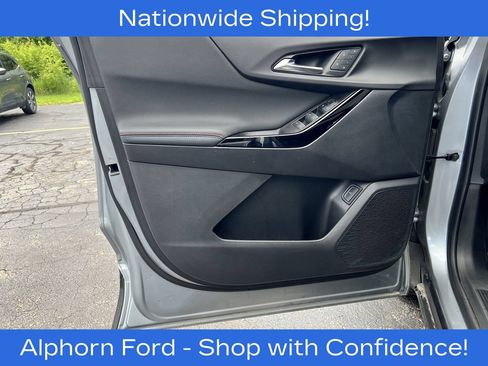 Used 2025 Chevrolet Equinox RS w/ Safety and Technology Package AWD/4WD image 11