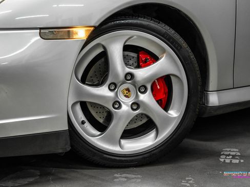 Used 2004 Porsche 911 Carrera 4S AWD/4WD image 13