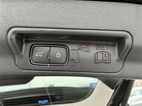 New 2026 Ford Explorer Active AWD/4WD image 13
