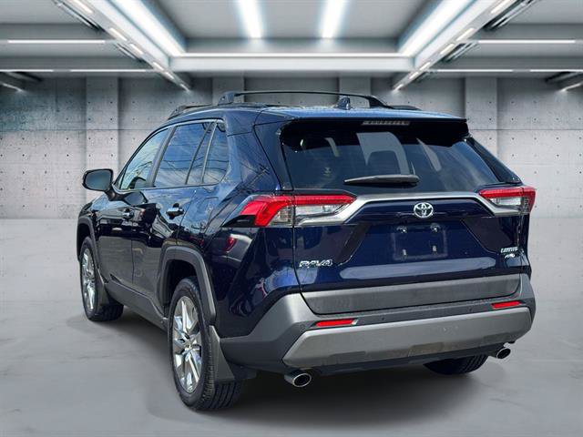 Used 2021 Toyota RAV4 Limited AWD/4WD image 4