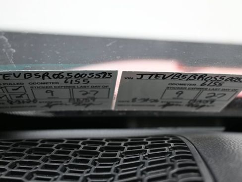 Used 2025 Toyota 4Runner TRD Off-Road Premium w/ Tow Technology Package AWD/4WD image 7