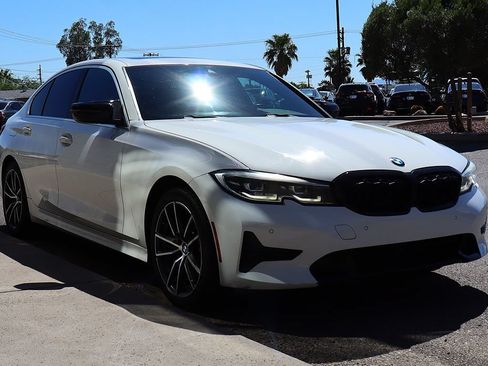 Used 2020 BMW 330i Sedan w/ Convenience Package RWD image 14