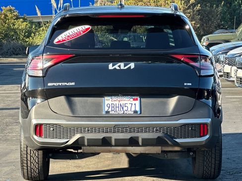 Certified 2023 Kia Sportage X-Line w/ X-Line Premium Package image 7
