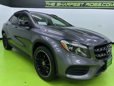 Used 2019 Mercedes-Benz GLA 250 4MATIC image 2