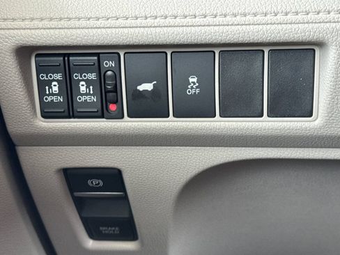 Certified 2025 Honda Odyssey EX-L image 33