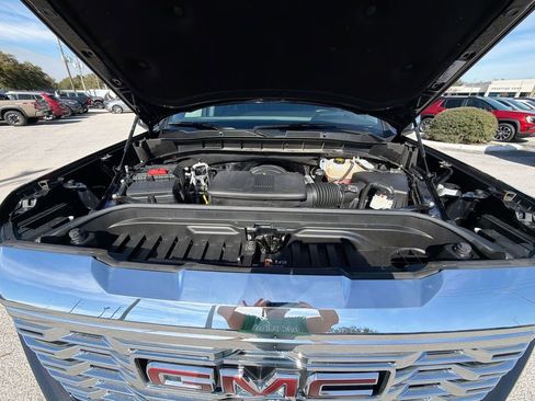 Certified 2023 GMC Sierra 1500 Denali image 32