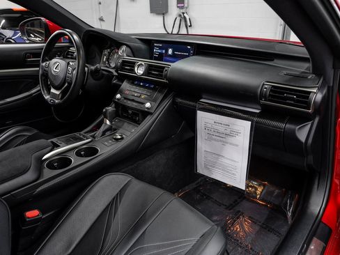 Used 2019 Lexus RC F image 22