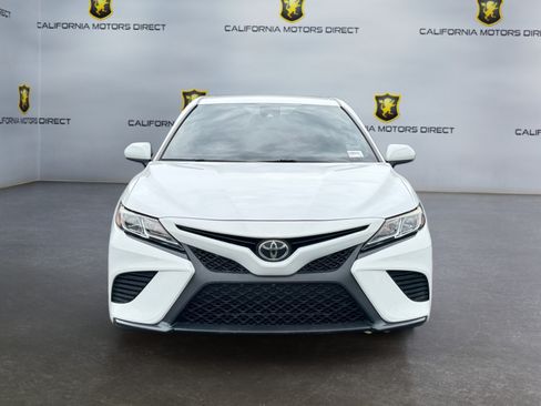 Used 2020 Toyota Camry SE w/ Carpet Mat Package FWD image 8