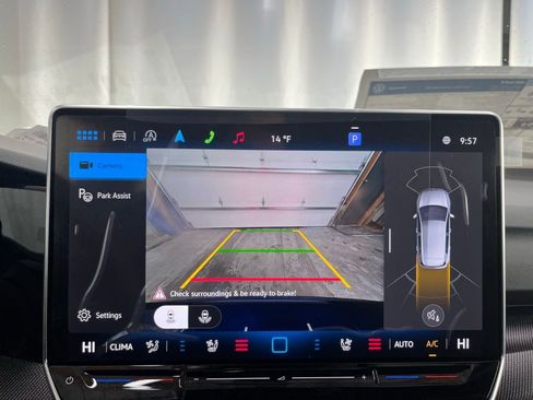 New 2026 Volkswagen Golf 2.0T image 18